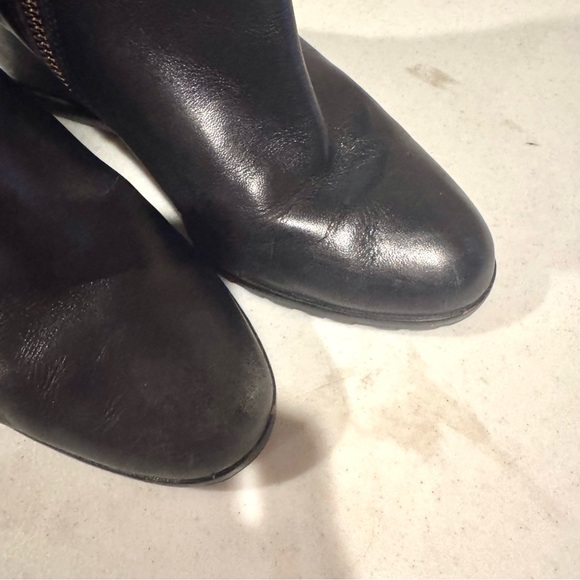 Michael Michael Kors Leather Double Zip Wedge Ankle Booties Black Size 9.5 - Picture 3 of 7